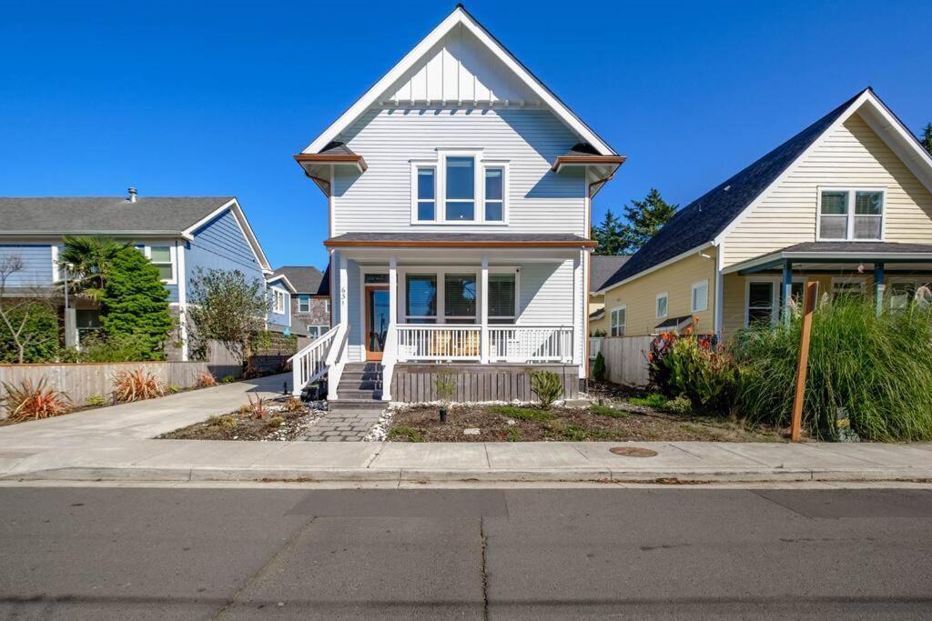 Stella Maris - Sauna, Hot Tub - Lincoln City Villa Exterior photo