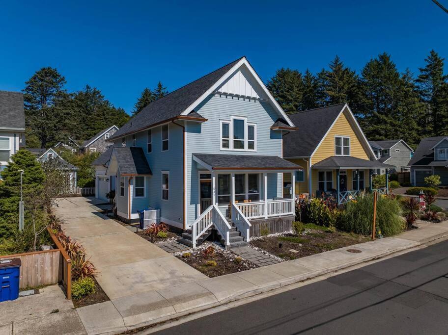 Stella Maris - Sauna, Hot Tub - Lincoln City Villa Exterior photo