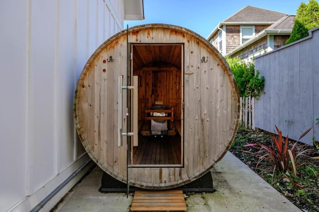 Stella Maris - Sauna, Hot Tub - Lincoln City Villa Exterior photo